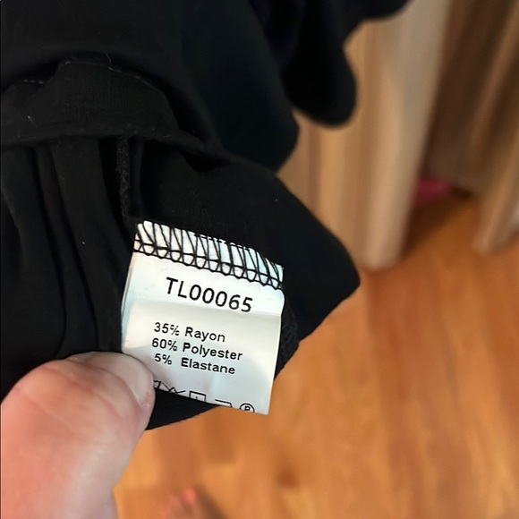 Black Long Sleeve Dress - Picture 3 of 5